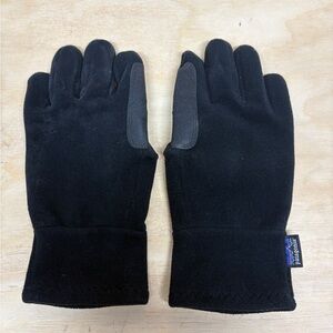Patagonia Synchilla Black Fleece Gloves